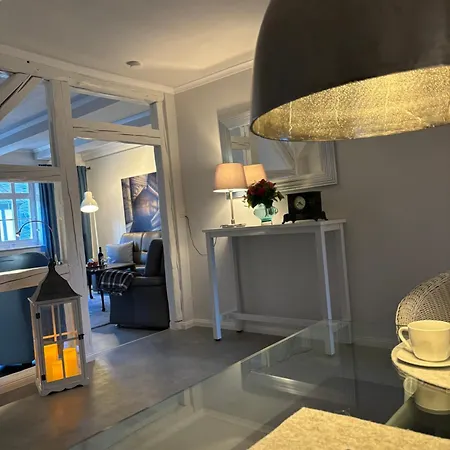 Ambiente Am Breiten Tor 2 شقة جوسلار