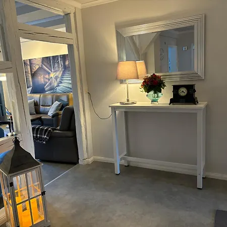 Ambiente Am Breiten Tor 2 شقة جوسلار