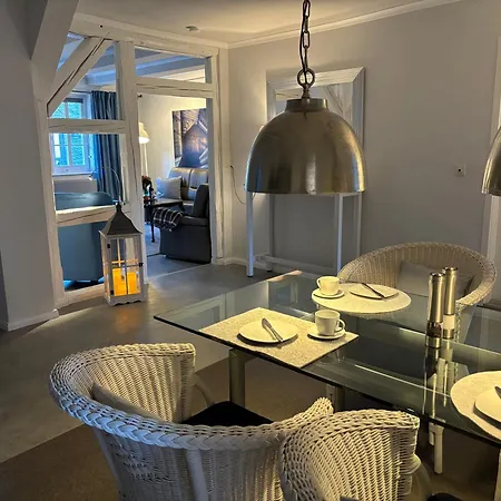 Ambiente Am Breiten Tor 2 جوسلار